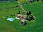 agriturismo toscana piscina